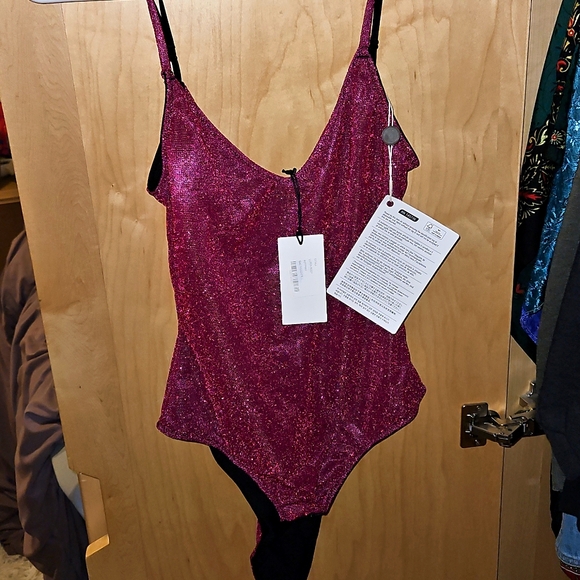 les girls les boys Tops - Sparkling Pink Bodysuit